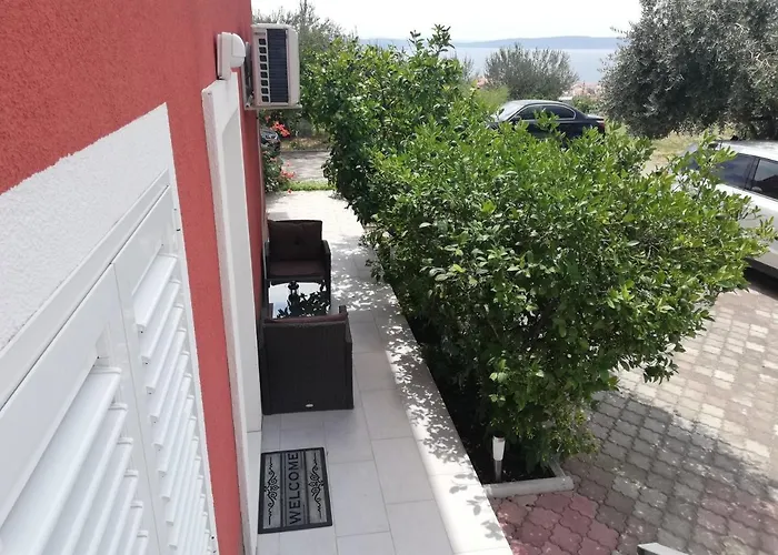 Modern Apartment Near Split & Trogir