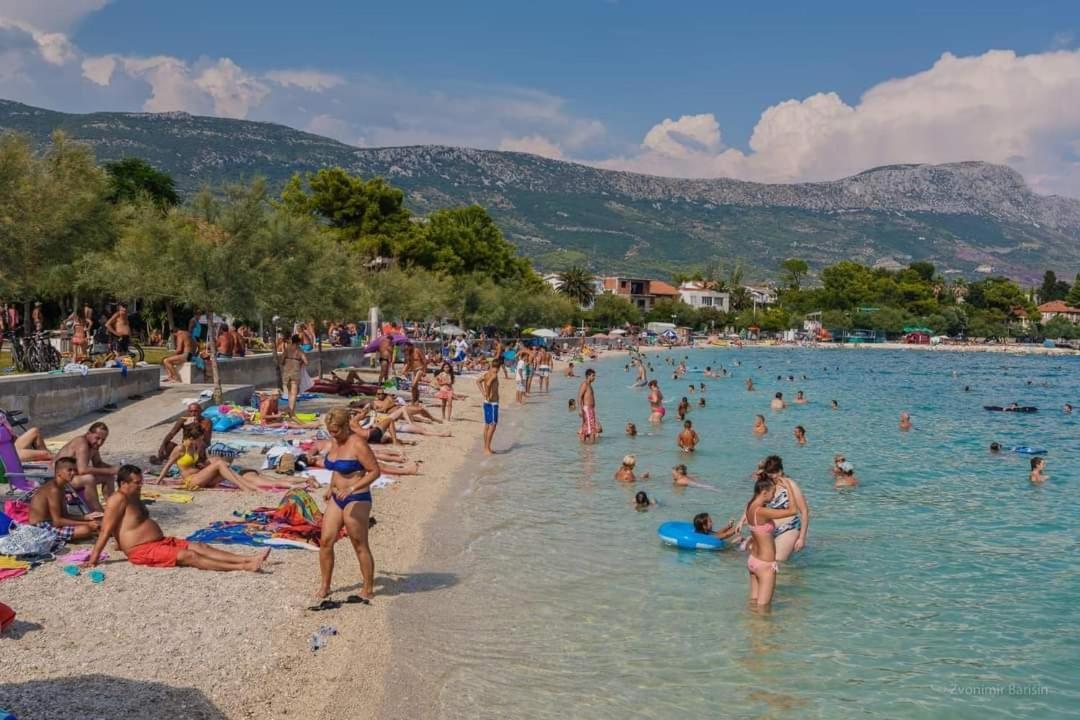 Modern Near Split & Trogir Apartment *