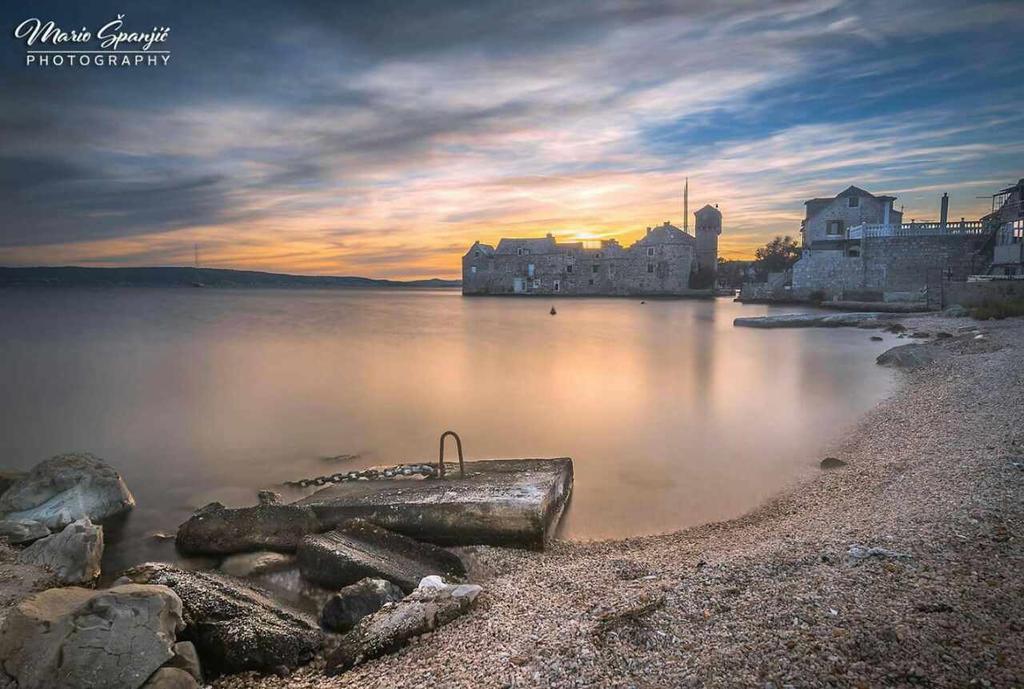 Modern Near Split & Trogir Apartment Kastela