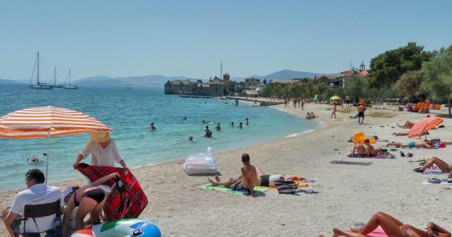 Modern Near Split & Trogir Apartment *